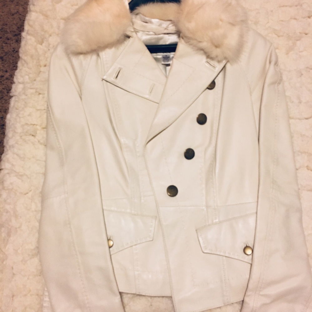 Authentic Cache Jacket - image 5